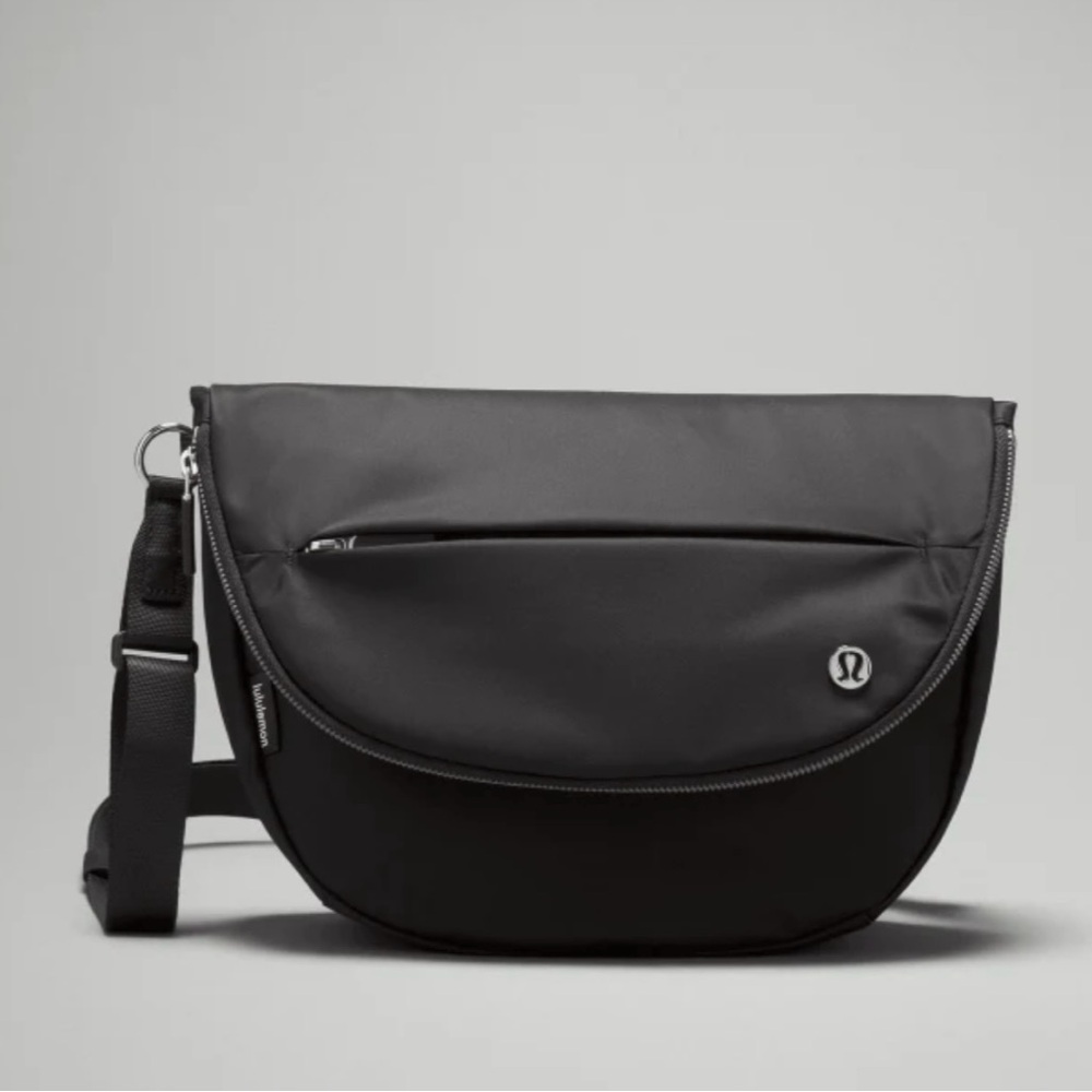 GUC Lululemon Black Festival Bag 5L Crossbody Bag